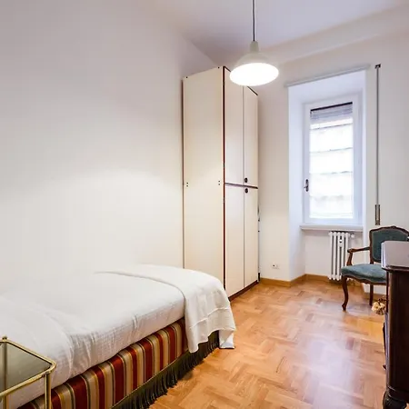 Stunning 4beds 3 Bath 15min From St.peter Rome